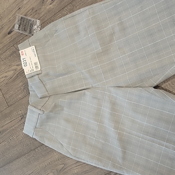 NWT UNIQLO women Smart Ankle Pants 2 way stretch. Size XS - Picture 15 of 15